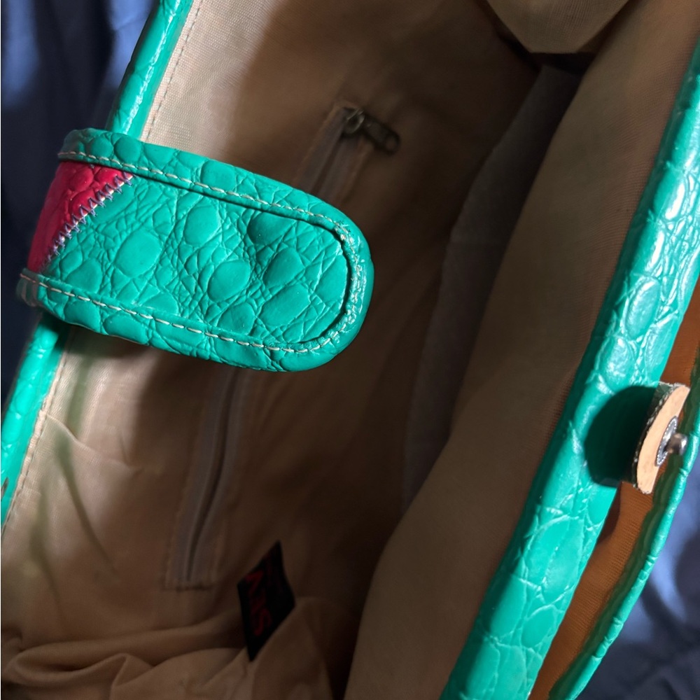 Green Crocodile-Embossed Women's Bag